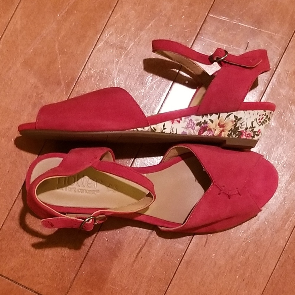 Hotter Hallie Suede Sandal - Picture 3 of 7